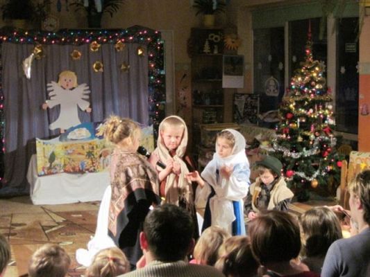 Grafika #6: 16.12.2010 - Przedstawienie Jasełkowe w wykonaniu dzieci 6-letnich