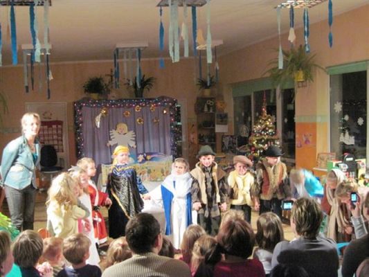 Grafika #21: 16.12.2010 - Przedstawienie Jasełkowe w wykonaniu dzieci 6-letnich