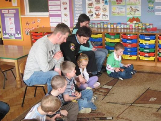 Grafika #4: 31.03.2011-Zajęcia otwarte dla rodziców w grupie starszaków