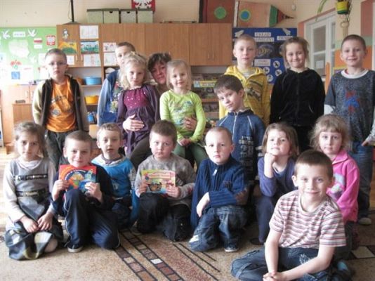 Grafika #10: 28.03.2011 - Rodzice czytają bajki