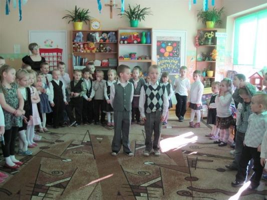 Grafika #3: 8.03.2011 - Dzień Kobiet