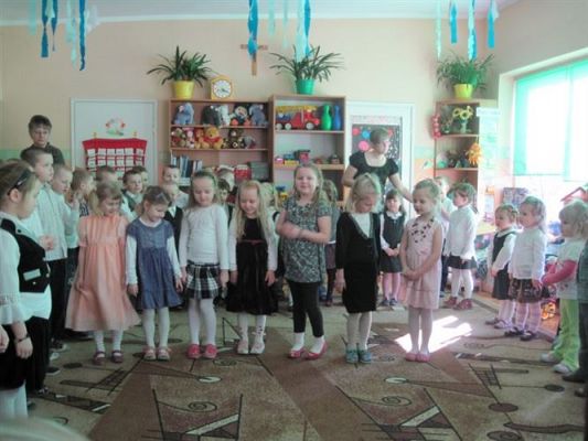 Grafika #4: 8.03.2011 - Dzień Kobiet