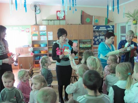 Grafika #5: 8.03.2011 - Dzień Kobiet