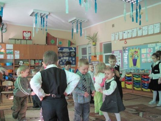 Grafika #11: 8.03.2011 - Dzień Kobiet