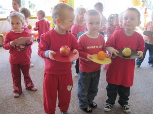 Grafika #5: 18.04.2011 - Kolorowy dzień warzyw i owoców