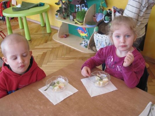 Grafika #23: 18.04.2011 - Kolorowy dzień warzyw i owoców