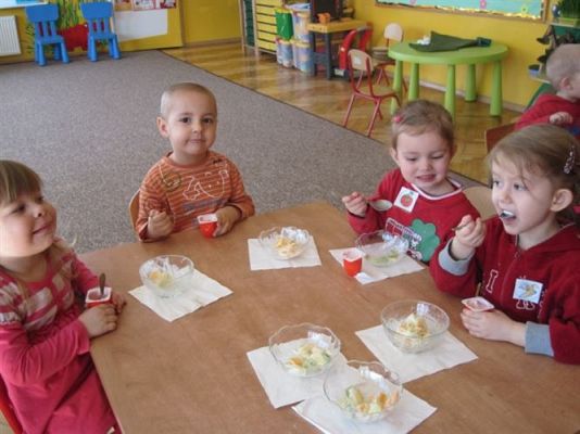 Grafika #25: 18.04.2011 - Kolorowy dzień warzyw i owoców