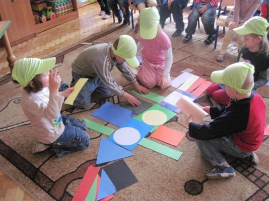 Grafika #32: 12.04.2011 - Konkurs edukacyjny pt."Mój kraj, mój kontynent, moja planeta".