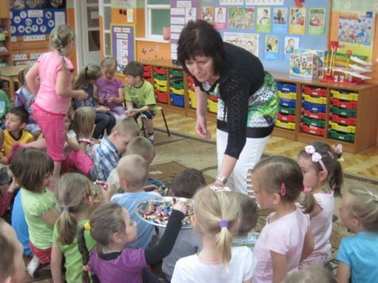 Grafika #3: 01.06.2011 - Dzień Dziecka