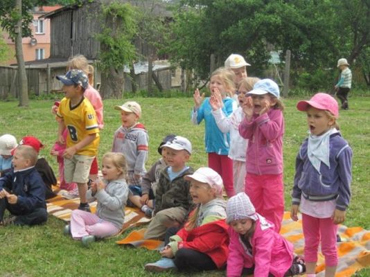 Grafika #28: 01.06.2011 - Dzień Dziecka