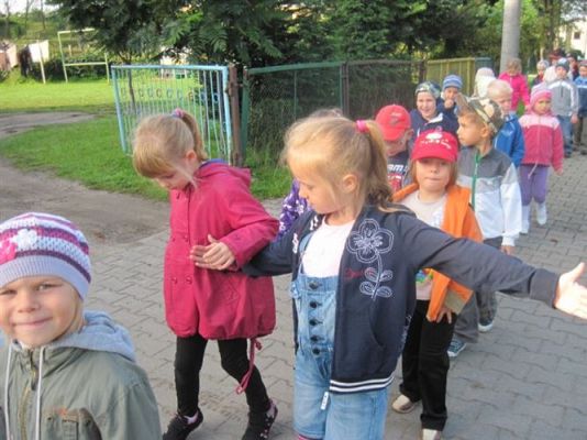 Grafika #5: 26.09.2011 - Spotkanie z policjantem - Jak bezpiecznie przejść przez ulicę
