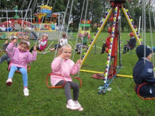 Grafika #16: 12.09.2011 - Zabawa w Wesołym Miasteczku