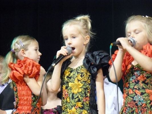 Grafika #13: 22.10.2011 - Spotkanie pokoleniowe pn."Od przedszkola do seniora"