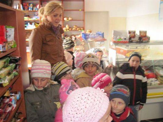 Grafika #0: 19.10.2011 - Wizyta w sklepie spożywczym