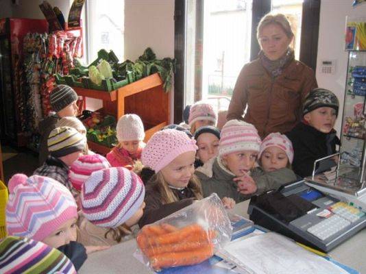 Grafika #5: 19.10.2011 - Wizyta w sklepie spożywczym