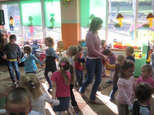 Grafika #24: 12.10.2011 - Audycja muzyczna &quot;Jak jesień rządzi światem&quot;