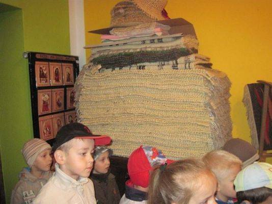 Grafika #5: 05.10.2011 - Wycieczka do warsztatu tkackiego w Białogardzie