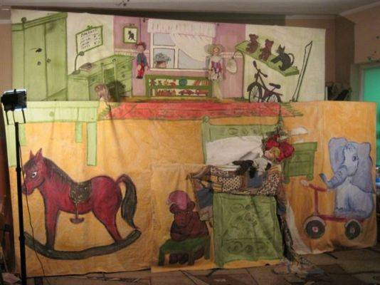 Grafika #2: 01.12.2011 - Przedstawienie "Psotnica Reklamica"