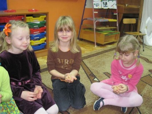 Grafika #7: 30.11.2011 - Zabawa Andrzejkowa