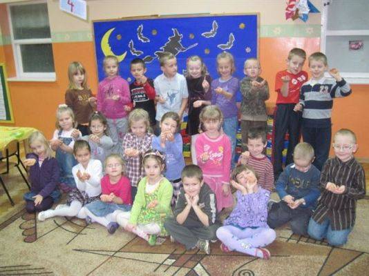 Grafika #12: 30.11.2011 - Zabawa Andrzejkowa