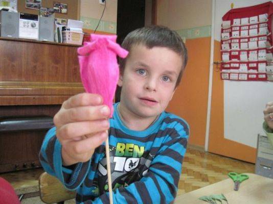 Grafika #17: 22.11.2011 - Warsztaty z papieroplastyki dla dzieci 5,6-letnich