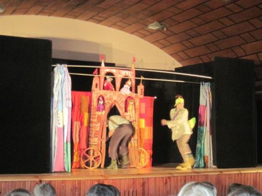 Grafika #14: 27.10.2011 - Wyjazd na przedstawienie pt. "Szewc Kopytko i Kaczor Kwak"