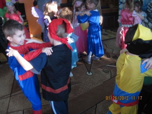 Grafika #4: 26.01.2012 - Zabawa karnawałowa - Bal Księżniczki i Rycerza c.d.