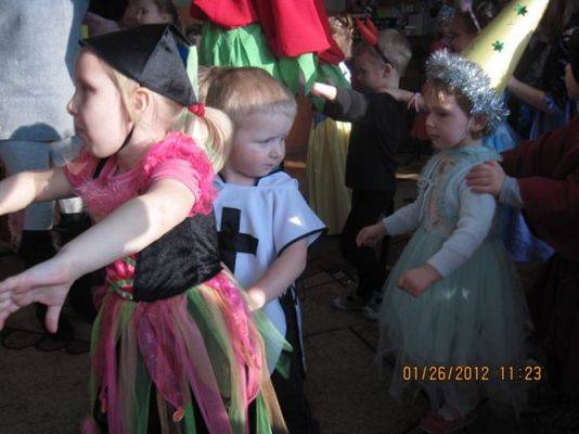 Grafika #11: 26.01.2012 - Zabawa karnawałowa - Bal Księżniczki i Rycerza c.d.