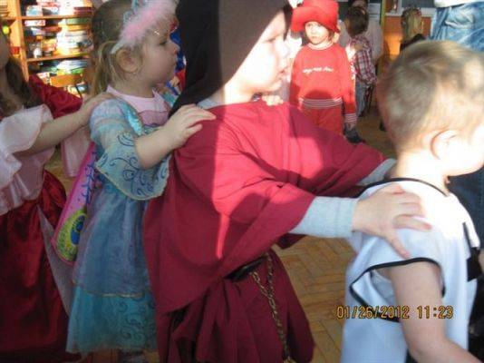 Grafika #14: 26.01.2012 - Zabawa karnawałowa - Bal Księżniczki i Rycerza c.d.