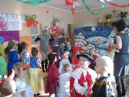 Grafika #17: 26.01.2012 - Zabawa karnawałowa - Bal Księżniczki i Rycerza c.d.