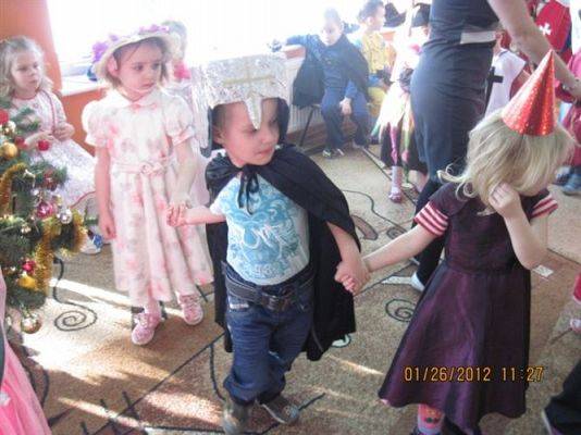 Grafika #20: 26.01.2012 - Zabawa karnawałowa - Bal Księżniczki i Rycerza c.d.