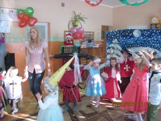 Grafika #24: 26.01.2012 - Zabawa karnawałowa - Bal Księżniczki i Rycerza c.d.