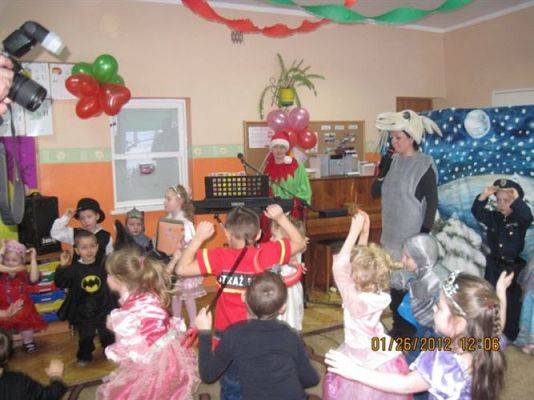 Grafika #42: 26.01.2012 - Zabawa karnawałowa - Bal Księżniczki i Rycerza c.d.