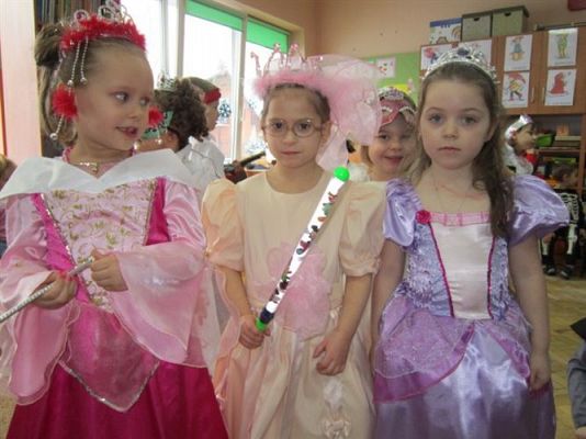 Grafika #16: 26.01.2012 - Zabawa karnawałowa - Bal Księżniczki i Rycerza