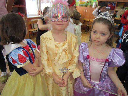 Grafika #21: 26.01.2012 - Zabawa karnawałowa - Bal Księżniczki i Rycerza