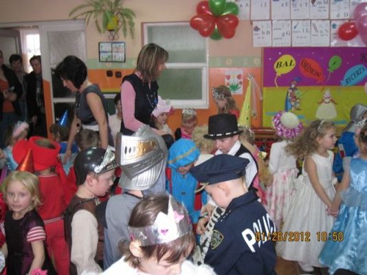 Grafika #43: 26.01.2012 - Zabawa karnawałowa - Bal Księżniczki i Rycerza