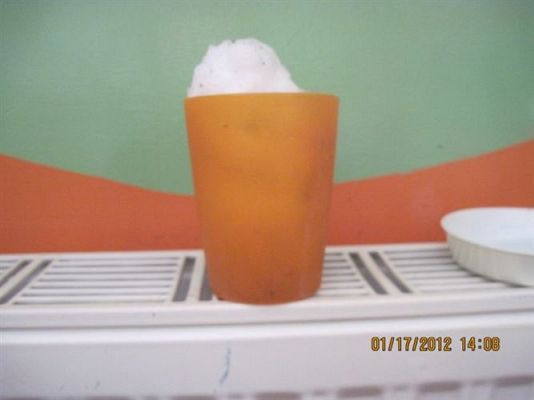 Grafika #2: 17.01.2012 - Eksperyment - Sprawdzamy czy śnieg jest czysty