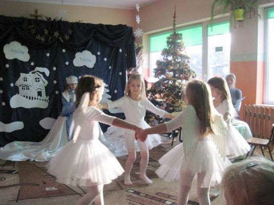 Grafika #3: 21.12.2011 - Odwiedziny przedszkolaków z Łeby