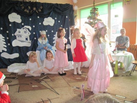 Grafika #4: 21.12.2011 - Odwiedziny przedszkolaków z Łeby