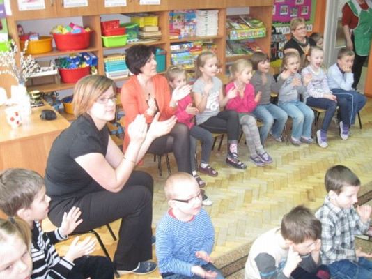 Grafika #4: 15.03.2012 - Audycja muzyczna &quot;Murzynek Bambo w Afryce mieszka - z piosenką dookoła świata&quot;