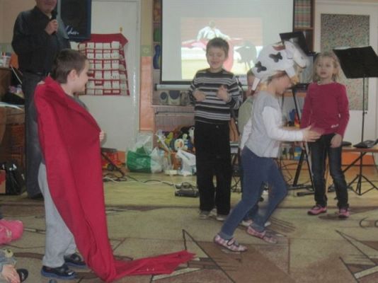Grafika #12: 15.03.2012 - Audycja muzyczna &quot;Murzynek Bambo w Afryce mieszka - z piosenką dookoła świata&quot;