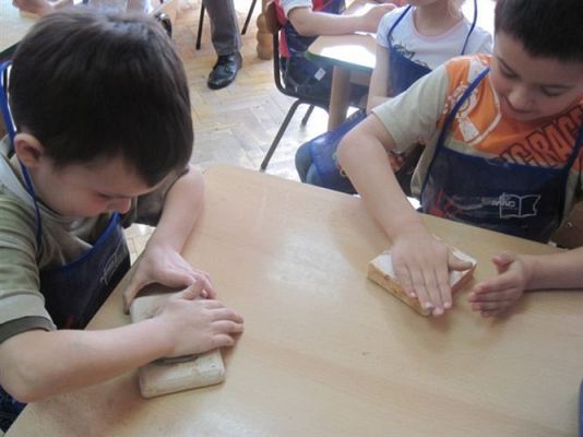 Grafika #2: 13.03.2012 - Zajęcia garncarskie w grupie III