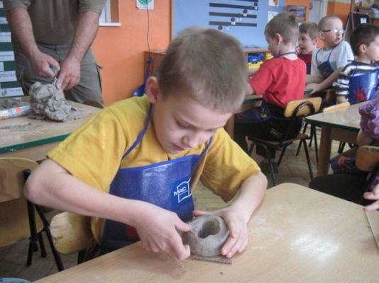 Grafika #28: 13.03.2012 - Zajęcia garncarskie w grupie III