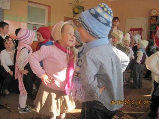 Grafika #12: 08.03.2012 - Dzień Kobiet