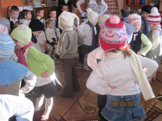 Grafika #13: 08.03.2012 - Dzień Kobiet