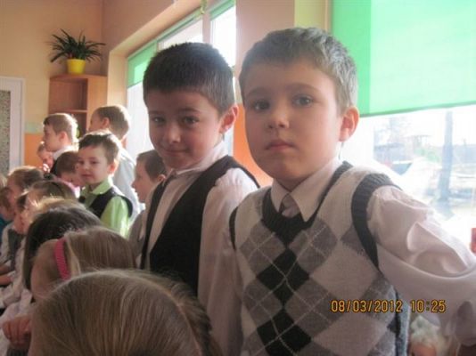 Grafika #17: 08.03.2012 - Dzień Kobiet