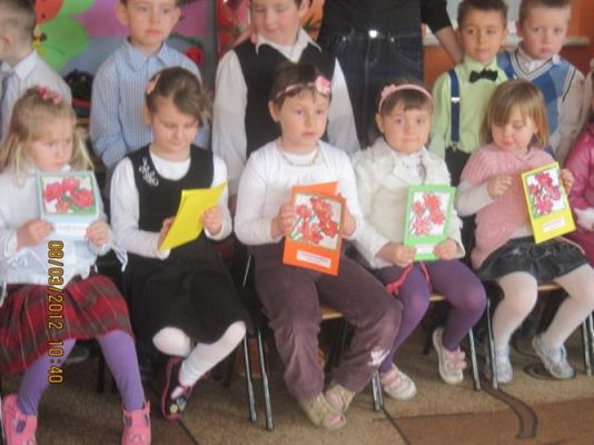 Grafika #40: 08.03.2012 - Dzień Kobiet