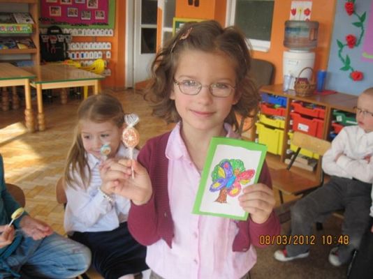 Grafika #45: 08.03.2012 - Dzień Kobiet