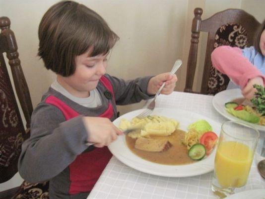 Grafika #56: 17.02.2012 - Lekcja savoir vivre w restauracji w Poraju