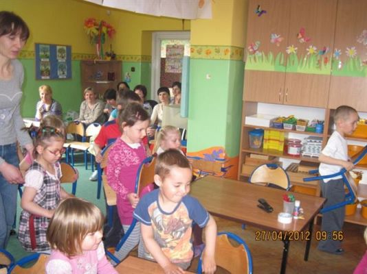 Grafika #5: 27.04.2012 - Zajęcie otwarte dla rodziców dzieci z grupy II
